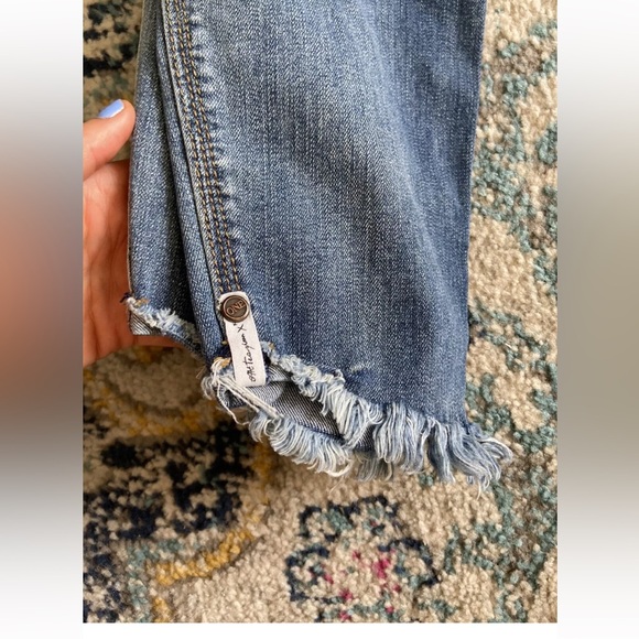 One Teaspoon Super Dupers Slim Leg Cropped Jean Super Low Waist Size 27 - Picture 2 of 9